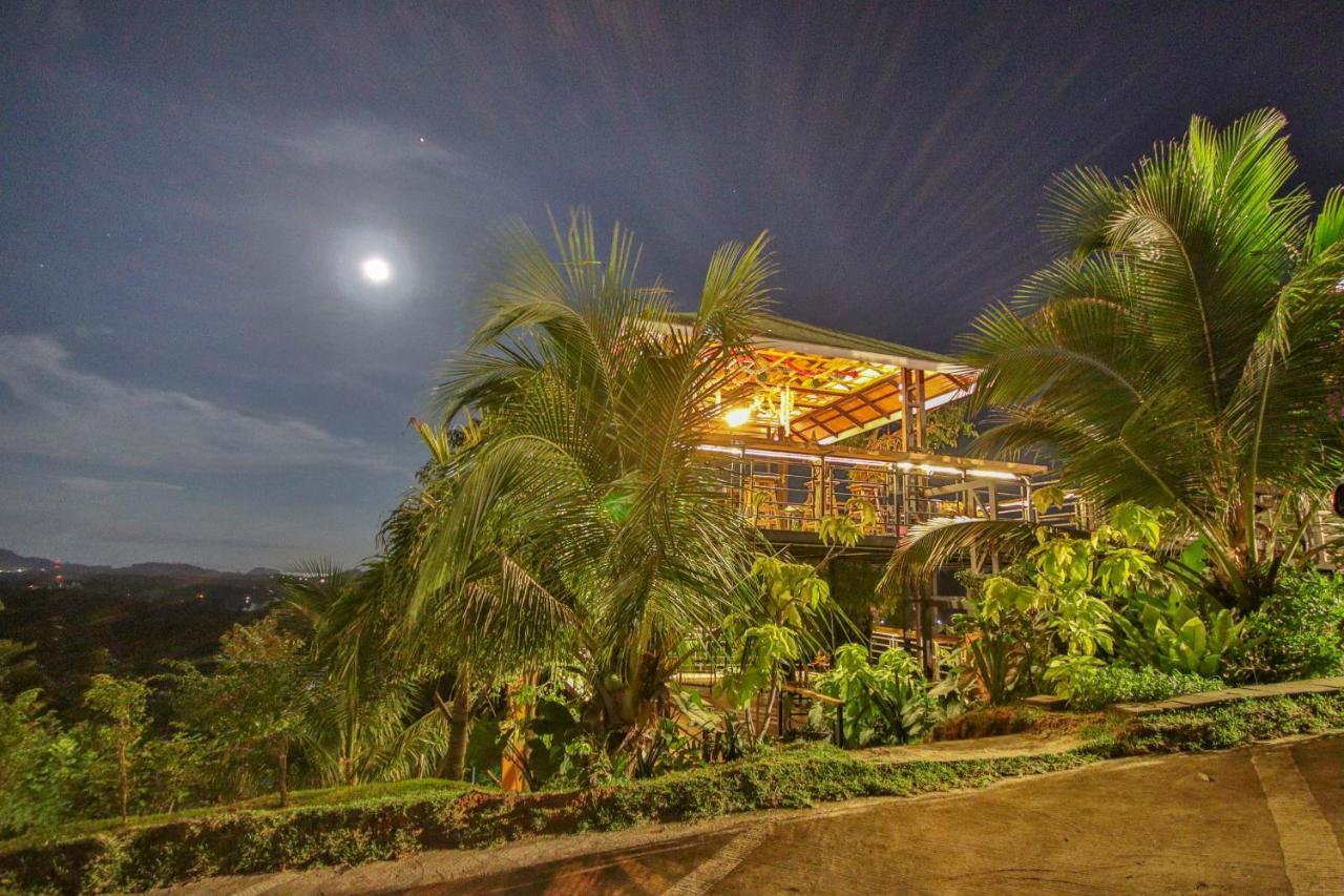 Happy Mountain Airport Resort Nai Yang Экстерьер фото
